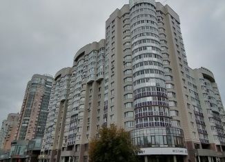 Сдаю в аренду 1-ком. квартиру, 46.3 м2, Екатеринбург, улица Юлиуса Фучика, 5, метро Ботаническая