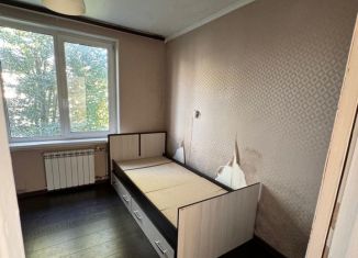 Сдается в аренду 3-ком. квартира, 59 м2, Санкт-Петербург, улица Тельмана, 48к3, метро Улица Дыбенко