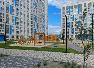 Продается 2-комнатная квартира, 67 м2, Свердловская область, улица Щербакова, 148/2