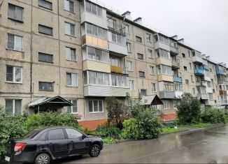 Продается 2-ком. квартира, 44.4 м2, Кемеровская область, Кузнецкая улица, 6