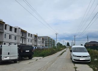 Продам 3-комнатную квартиру, 58.8 м2, посёлок Голубево