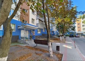 Продается 2-ком. квартира, 48 м2, Старый Оскол, микрорайон Лебединец, 8