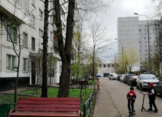 Продажа 2-комнатной квартиры, 46.4 м2, Москва, улица Леси Украинки, 3, станция Рабочий Посёлок