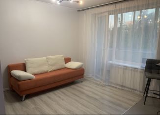 Сдается 1-ком. квартира, 32 м2, Москва, улица Юных Ленинцев, 92