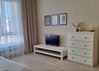 Аренда 1-ком. квартиры, 33 м2, Калуга, улица Петра Тарасова, 17