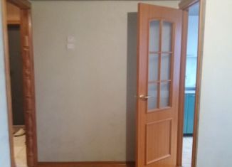 Сдается в аренду 1-ком. квартира, 35 м2, Волгоград, улица Лавочкина, 8