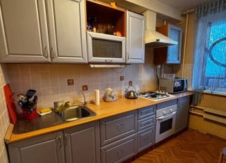 3-комнатная квартира в аренду, 75 м2, Татарстан, улица Рихарда Зорге, 47