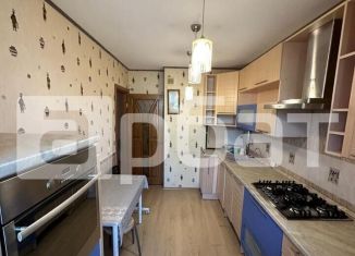 Сдам в аренду 3-ком. квартиру, 68 м2, Кострома, Катинская улица, 8/1, Центральный район