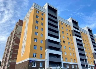 Продам 3-ком. квартиру, 83 м2, Республика Башкортостан, улица Лётчиков, 1/9