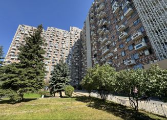 Сдаю в аренду 3-комнатную квартиру, 105.8 м2, Москва, улица Маршала Тухачевского, 37/21, метро Мнёвники