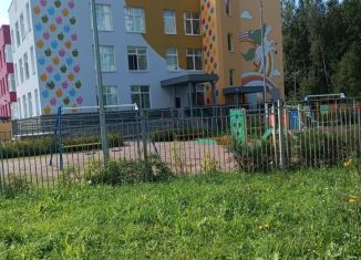 Продается 1-комнатная квартира, 45.6 м2, городской посёлок Янино-1, Ясная улица, 14к1