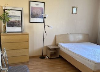 Сдам 2-ком. квартиру, 60 м2, Москва, Хорошёвское шоссе, 72к1, метро Хорошёвская