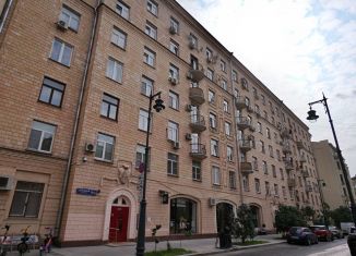 Продаю двухкомнатную квартиру, 68 м2, Москва, Денежный переулок, 8-10, Денежный переулок