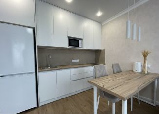 Сдается 2-ком. квартира, 50 м2, Уфа, Коммунистическая улица, Кировский район