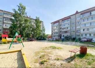 Продажа 2-ком. квартиры, 50 м2, посёлок Московский, Лиственная улица, 19