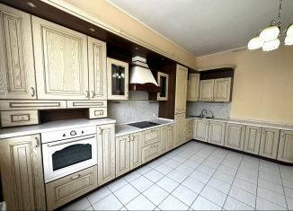 Продажа 3-комнатной квартиры, 125.6 м2, Череповец, Любецкая улица