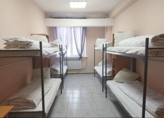 Сдаю в аренду комнату, 20 м2, Троицк, Академическая площадь, 4