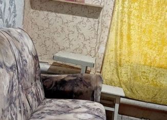 Сдаю в аренду комнату, 9 м2, Екатеринбург, метро Чкаловская, улица Шаумяна, 73