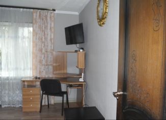 Сдаю 2-ком. квартиру, 50 м2, Краснодарский край, Советская улица, 35