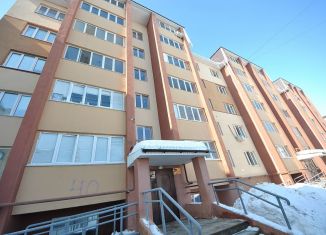 Продажа 1-ком. квартиры, 35 м2, Салават, улица Бекетова, 40