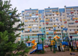 Продается 2-комнатная квартира, 59.6 м2, Татарстан, проспект Строителей, 20