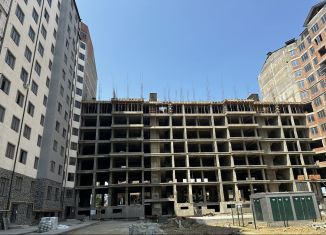 Продается 2-ком. квартира, 76 м2, Махачкала, проспект Насрутдинова, 274А