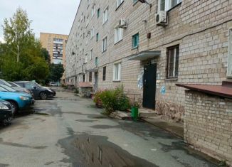 Продам 3-ком. квартиру, 65 м2, Хакасия, улица Тельмана, 83