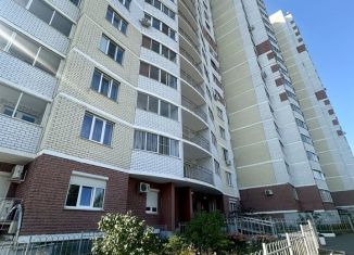 Продается 2-комнатная квартира, 43.1 м2, Ижевск, улица Ленина, 93, ЖК Рябинушки