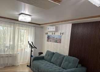 Продается трехкомнатная квартира, 80 м2, Ростовская область, Красноармейская улица, 298/81