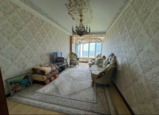 Продается 2-комнатная квартира, 93 м2, Дагестан, Заморская улица, 17А