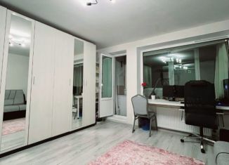 Продажа 2-комнатной квартиры, 46 м2, Санкт-Петербург, Бухарестская улица, 23к3, метро Бухарестская