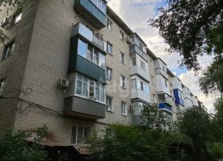 Продаю 2-комнатную квартиру, 42 м2, Невинномысск, улица Гагарина, 17