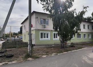 Продам двухкомнатную квартиру, 44.3 м2, посёлок городского типа Безенчук, Центральная улица, 14