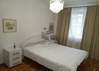 Сдается в аренду 2-ком. квартира, 80 м2, Казань, улица Заря, 16, Советский район