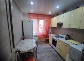 Сдам в аренду 3-ком. квартиру, 65 м2, Татарстан, проспект Строителей, 54