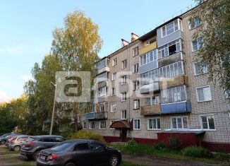 Продаю 2-ком. квартиру, 48.5 м2, посёлок городского типа Ветлужский, переулок Энтузиастов, 2