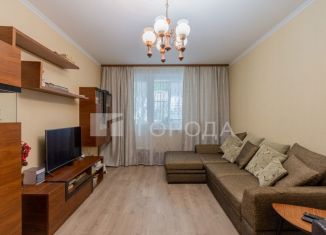 Продам 2-ком. квартиру, 58 м2, Москва, метро Мякинино, улица Маршала Катукова, 16к1