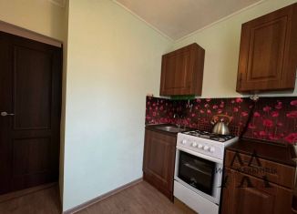 Продам 2-ком. квартиру, 48.1 м2, Полевской, улица Бажова, 8