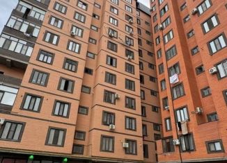 Продажа 1-ком. квартиры, 48 м2, Махачкала, улица Эльзы Ибрагимовой, 27А, Ленинский район