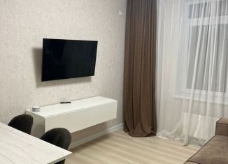 Сдача в аренду 1-ком. квартиры, 36 м2, Тюмень, Харьковская улица, 74