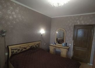 Сдается в аренду 3-ком. квартира, 78 м2, Красноперекопск, улица Калинина, 33