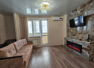 Сдается 1-ком. квартира, 49 м2, Волгоград, Новороссийская улица, 8А