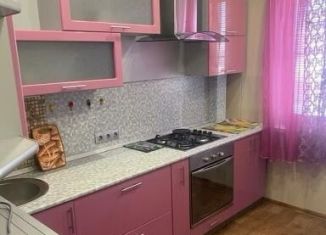 Аренда двухкомнатной квартиры, 53 м2, Магнитогорск, улица Ворошилова, 25