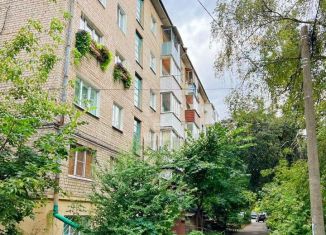 Продаю 2-ком. квартиру, 43 м2, Воронеж, улица Ушинского, 8