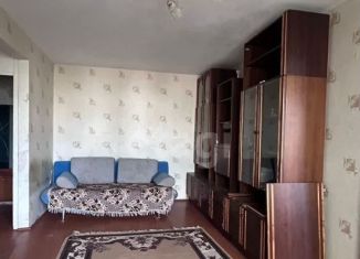 Продам 2-ком. квартиру, 45.5 м2, Печоры, Заводская улица, 1Б