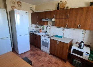 Аренда 3-комнатной квартиры, 88 м2, Балабаново, улица Гагарина, 22