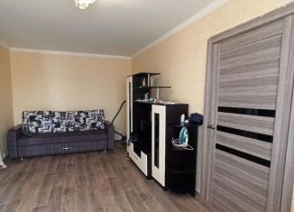 Продается двухкомнатная квартира, 47 м2, Салават, бульвар Салавата Юлаева, 41