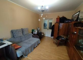 Продается 2-ком. квартира, 55 м2, Екатеринбург, улица Бажова, 89, Кировский район