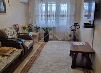 Продам 3-комнатную квартиру, 67 м2, Дагестан, проспект Акулиничева, 15