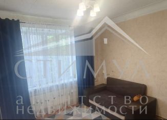 Продается 2-ком. квартира, 45 м2, Саратов, Вишнёвая улица, 13